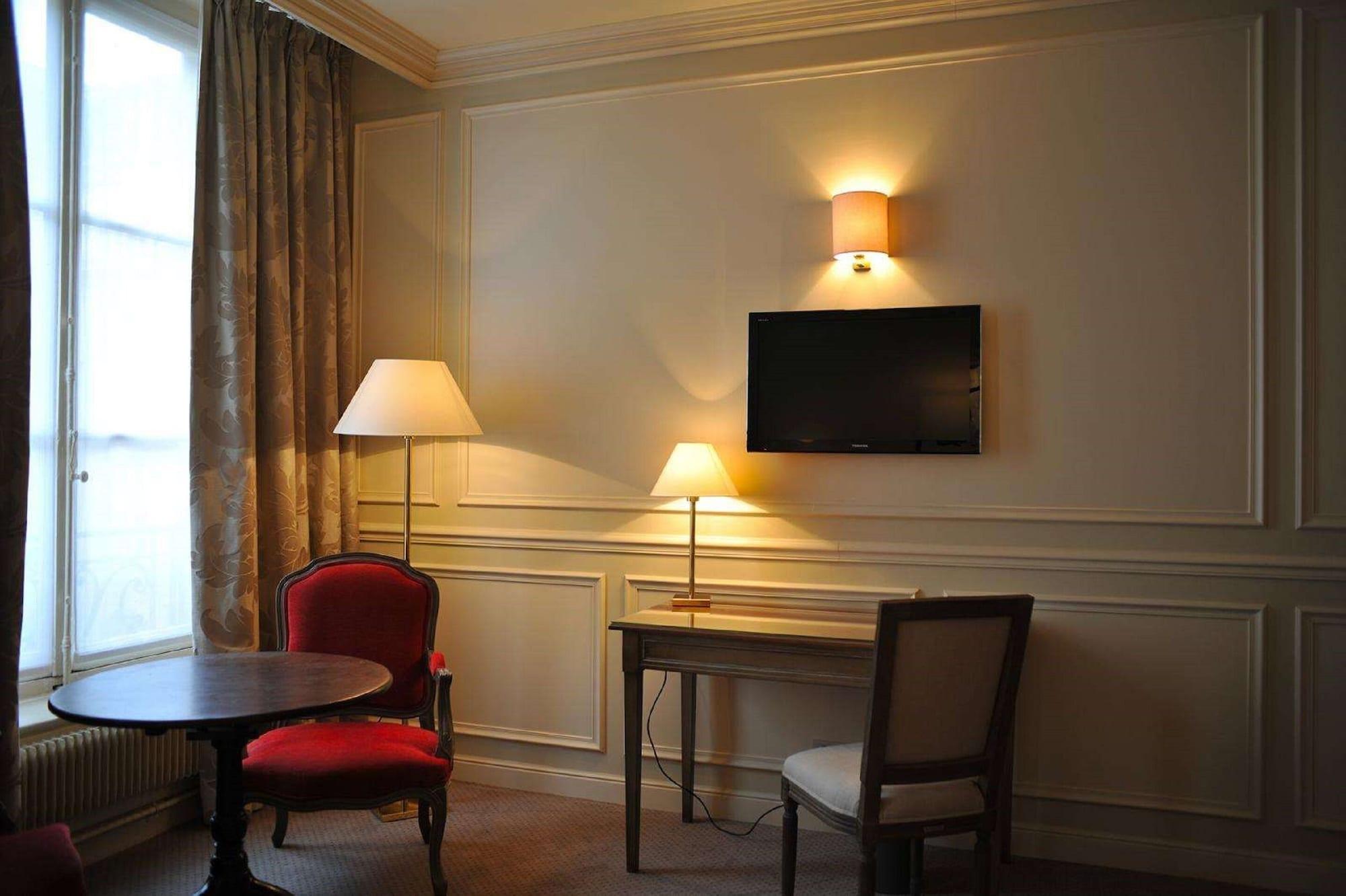 Hotel De L'Universite Paris Eksteriør billede